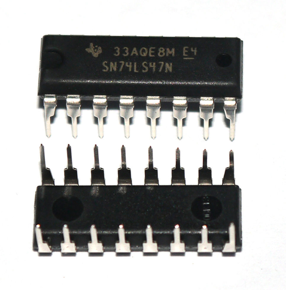 7447 DIP BCD To 7-Segment Decoder