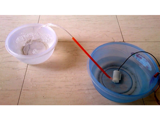 DC 3-6 V Mini Micro Submersible Water Pump 120L/H