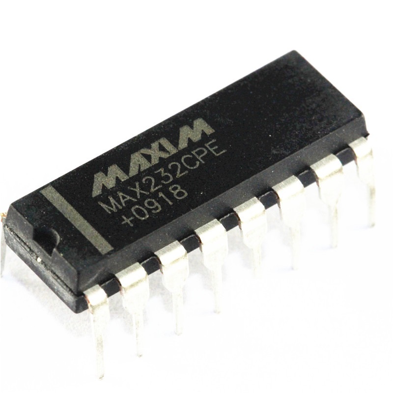 MAX232 Serial Level Converter IC