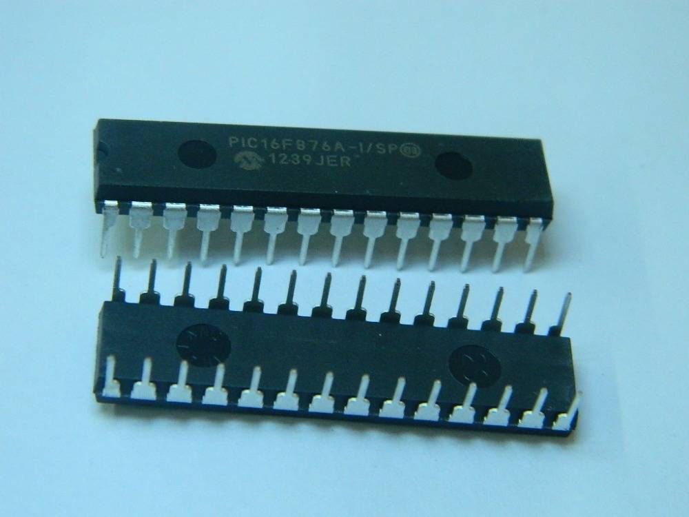 PIC16F876 DIP MICROCONTROLLER
