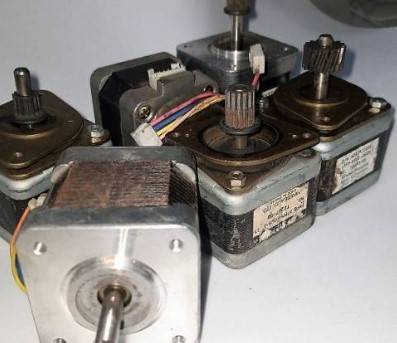 Stepper motor Nema 17 Used