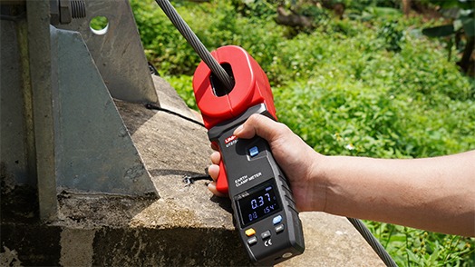 UT273+ Clamp Earth Resistance Tester