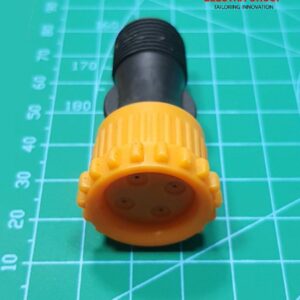 Sprinkler Plastic Water Nozzle Orange Sprayer with 4 Small Holes