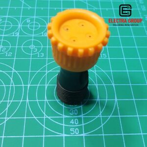 Sprinkler Plastic Water Nozzle Orange Sprayer with 4 Small Holes