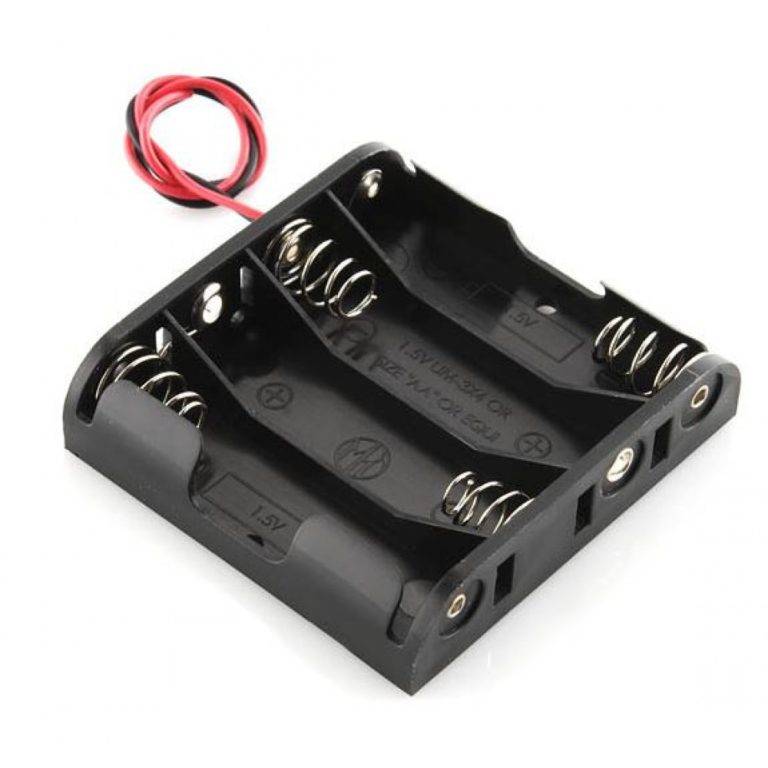 4 Way AA 1.5V Battery Holder