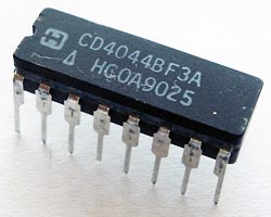 4044 DIP Quad NAND R / S Latch (Tristate Output)