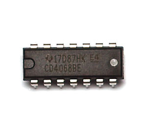 4068 DIP 8-Input NAND Gate