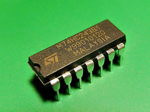 74243 Quad Bus Transceiver With Noninverted Three-State Outputs