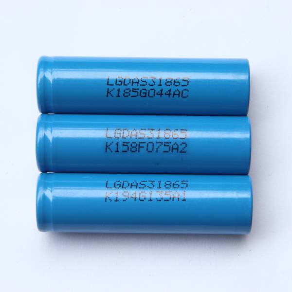 LGDAS31865 Rechargeable 2200mAh 3.7V 18650 Li-ion Battery