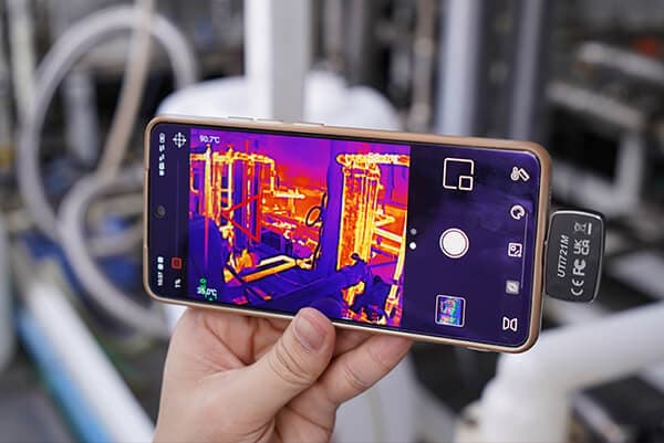 UTi720M-UTi721M-Smartphone-Thermal-Camera-Application-P2